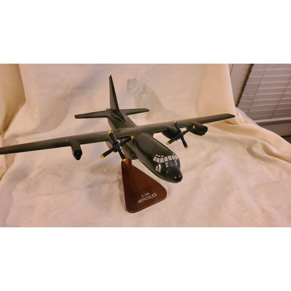 Vintage Lockheed C-130 HERCULES Executive Desk Model Aircraft & Stand